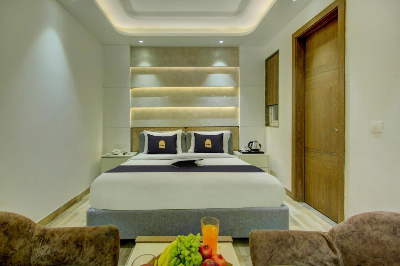 Townhouse Oak Hotel Dev Palace Delhi  Exterior photo